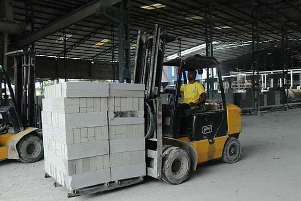 Brikolite manufacturing infrastructure